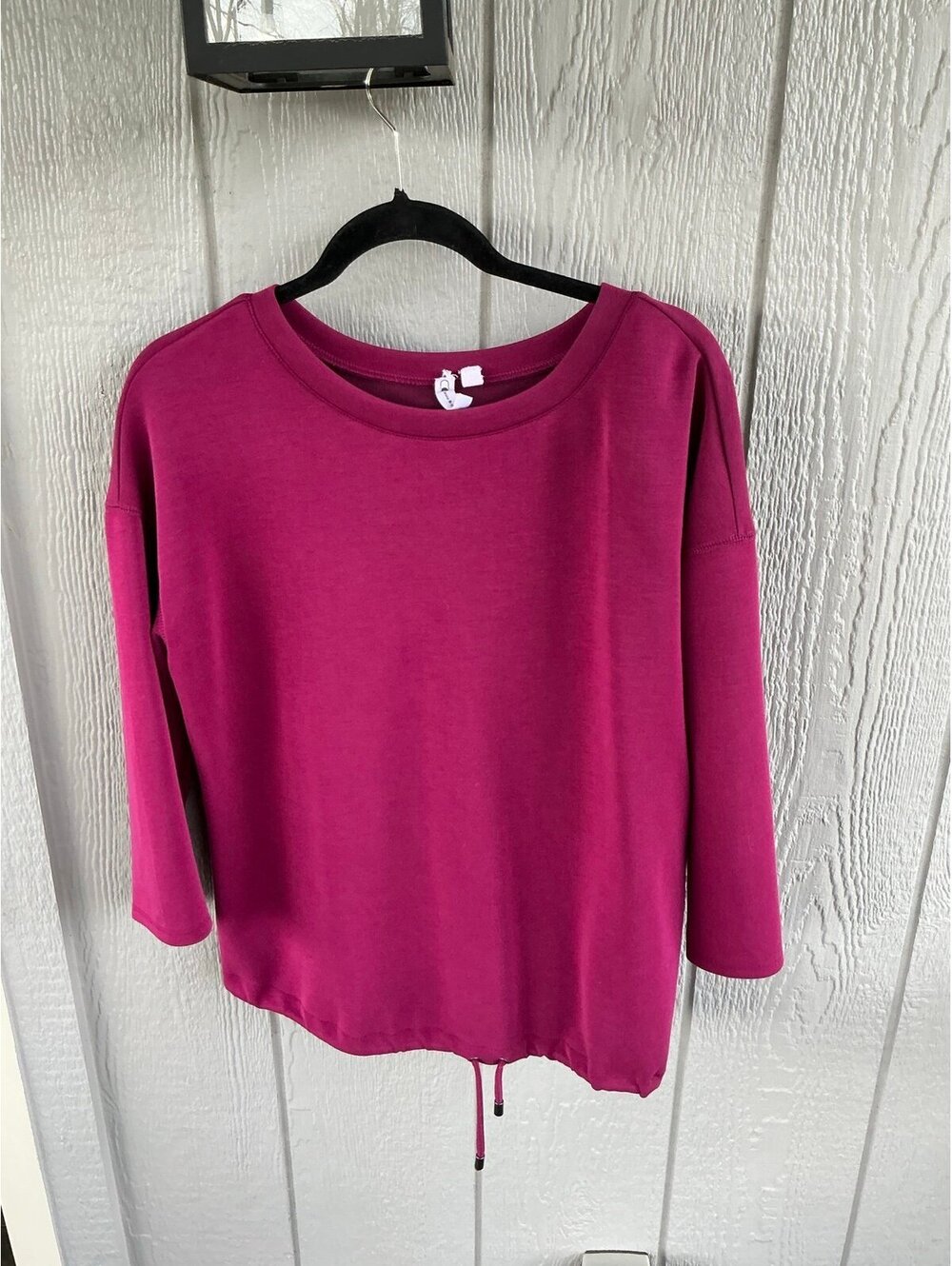 NWOT Cable & Gauge Modal Lightweight Pullover Wine size Medium